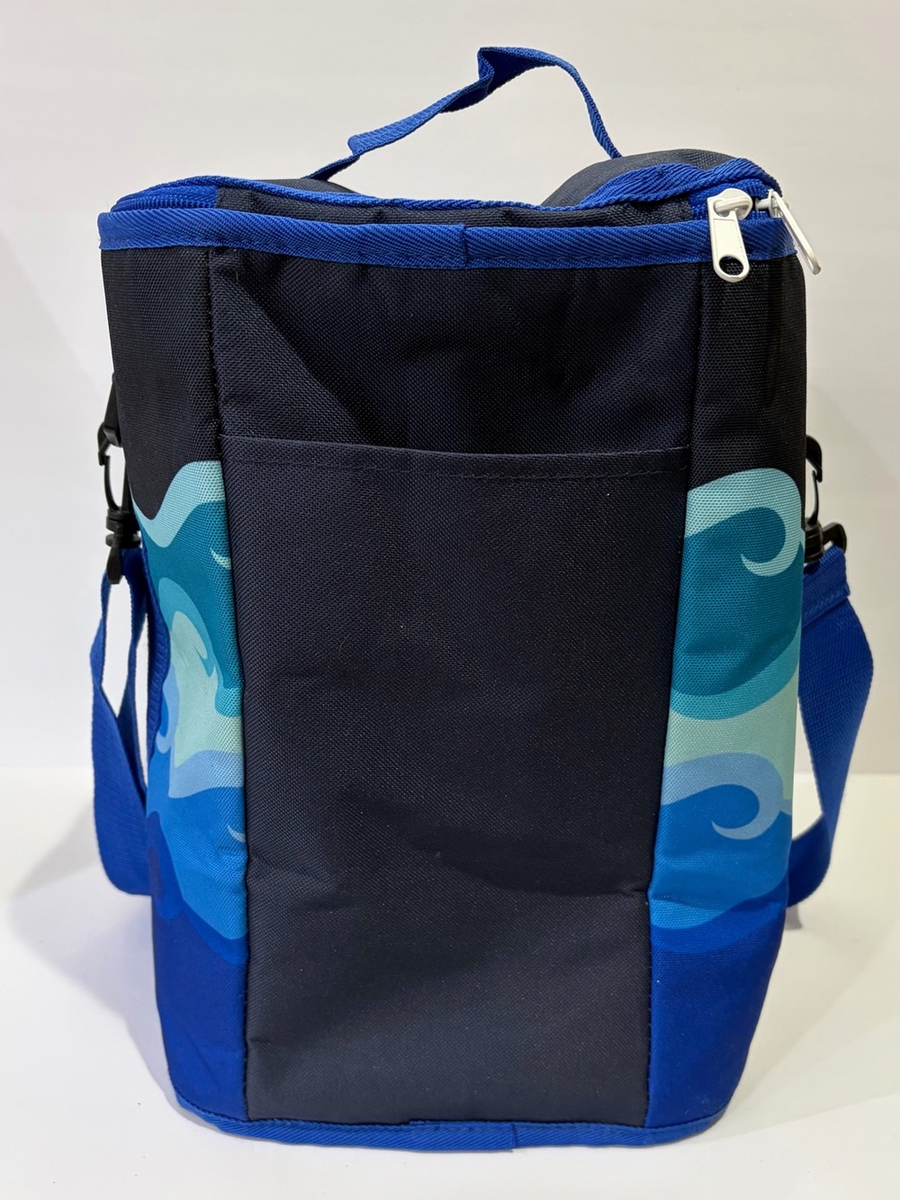 bogg brr Insulated Cooler Bag - “Catch Waves” Wave Blue - Picture 4 of 8